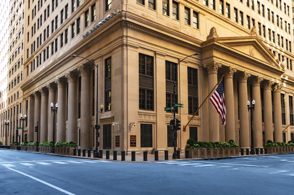 fed rate cut 2026 federal reserve building